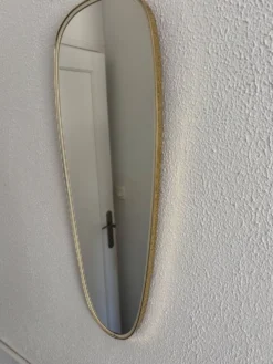 Miroir asymétrique rétroviseur vintage 1960 - 78 x 30 cm