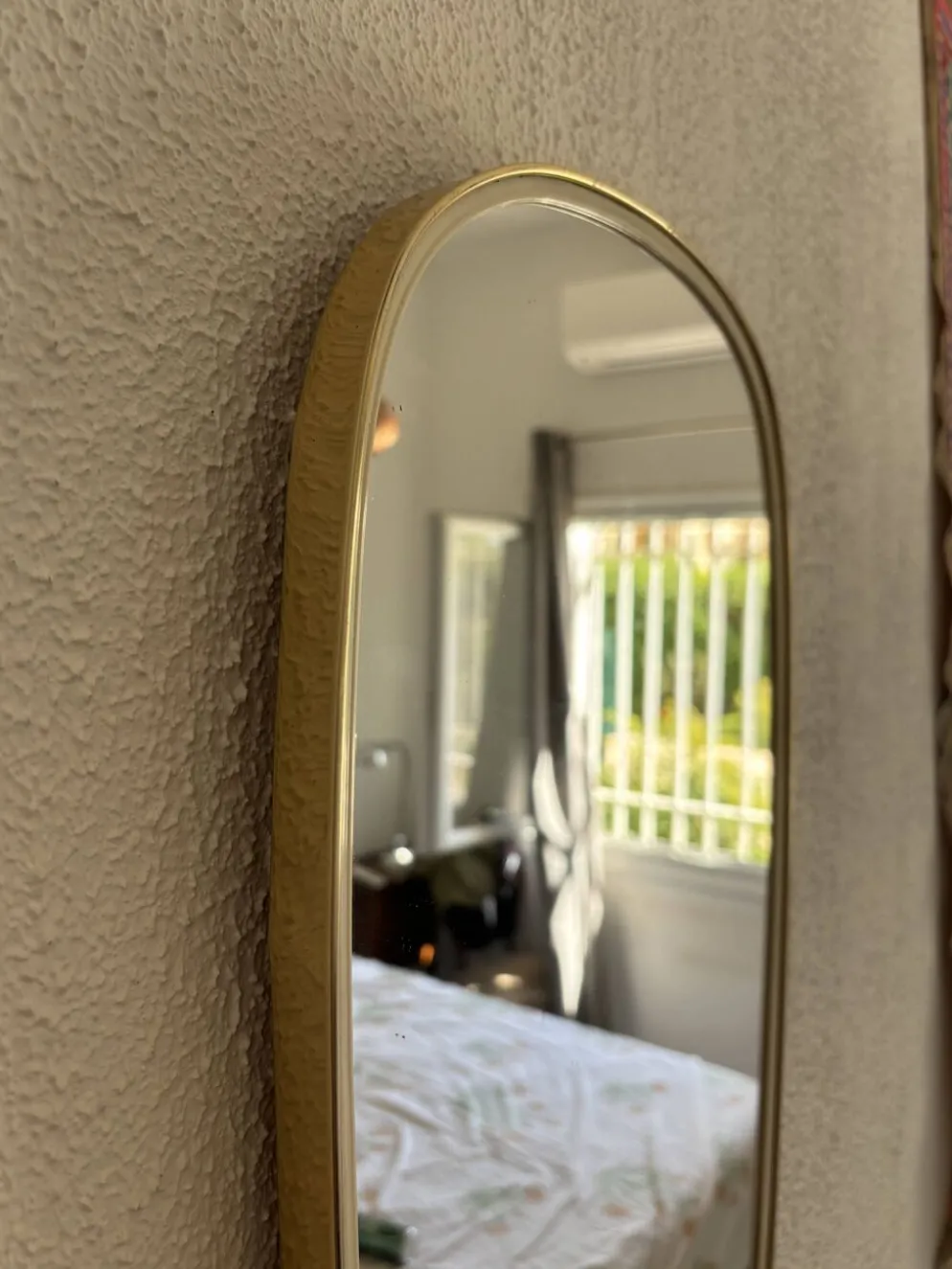 Miroir asymétrique rétroviseur vintage 1960 - 78 x 30 cm