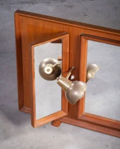 Miroir Autoportant Vintage en Teck avec Lampe, 1960s