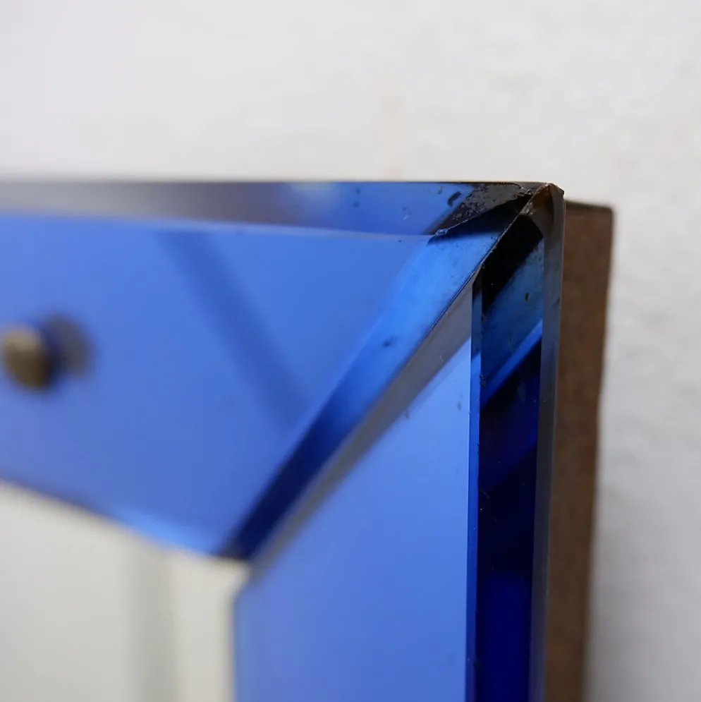 Miroir avec cadre en verre coloré, Italie, vers 1950
