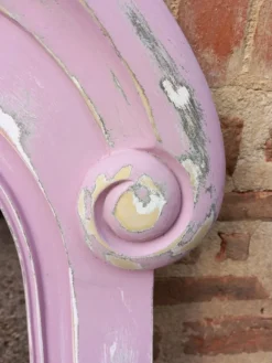 Miroir avec encadrement en bois