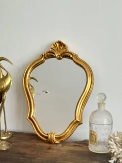 Miroir baroque en résine dorée Vintage