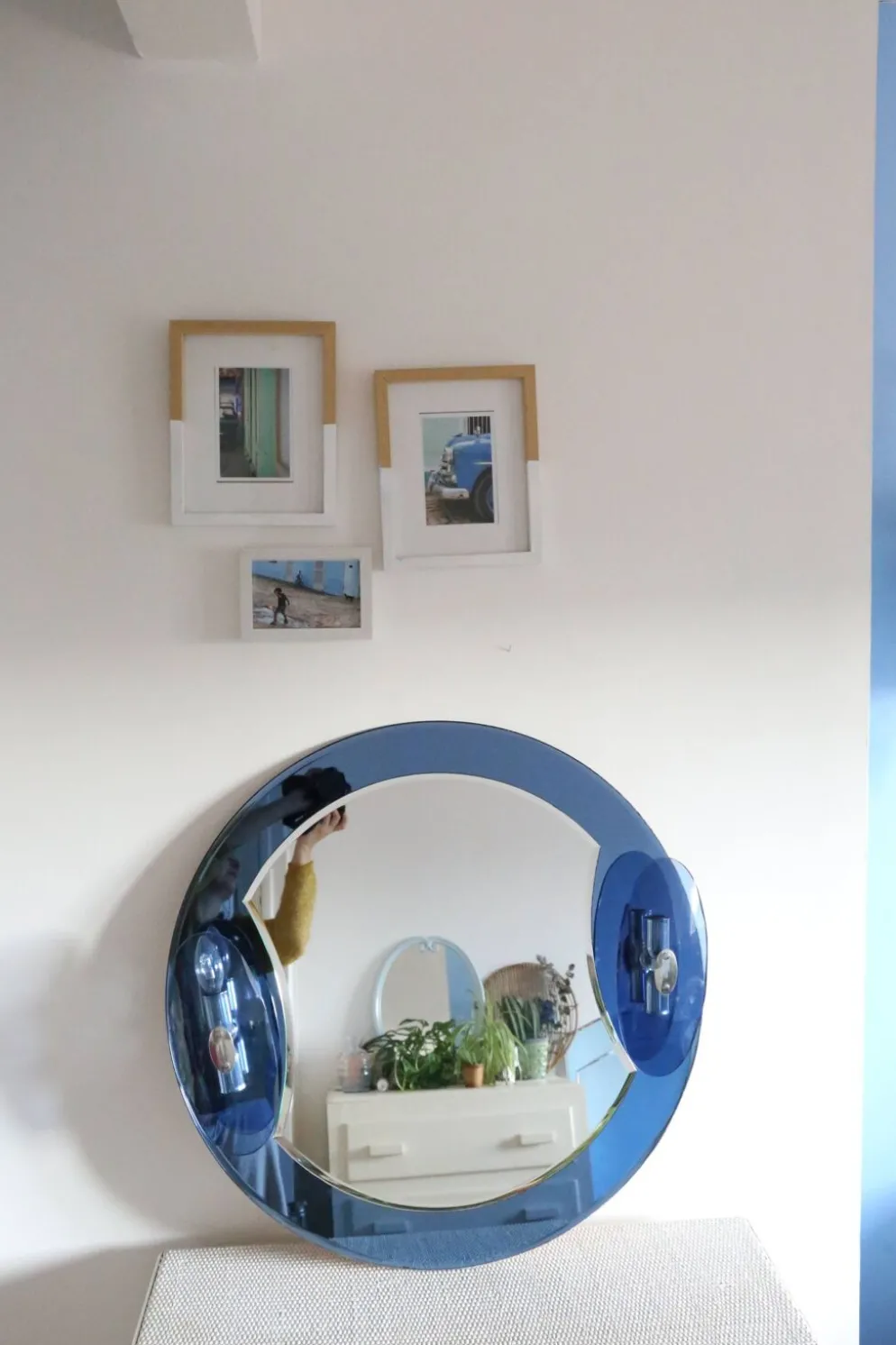 Miroir bleu cobalt, design italien, circa 1970