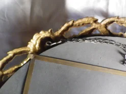 Miroir bronze dorée aux roses, 72 cm