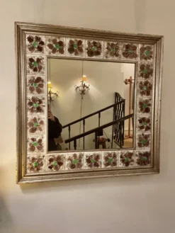Miroir carré en céramique à décor floral