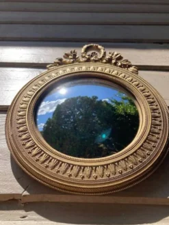 Miroir convexe dit miroir de sorcière