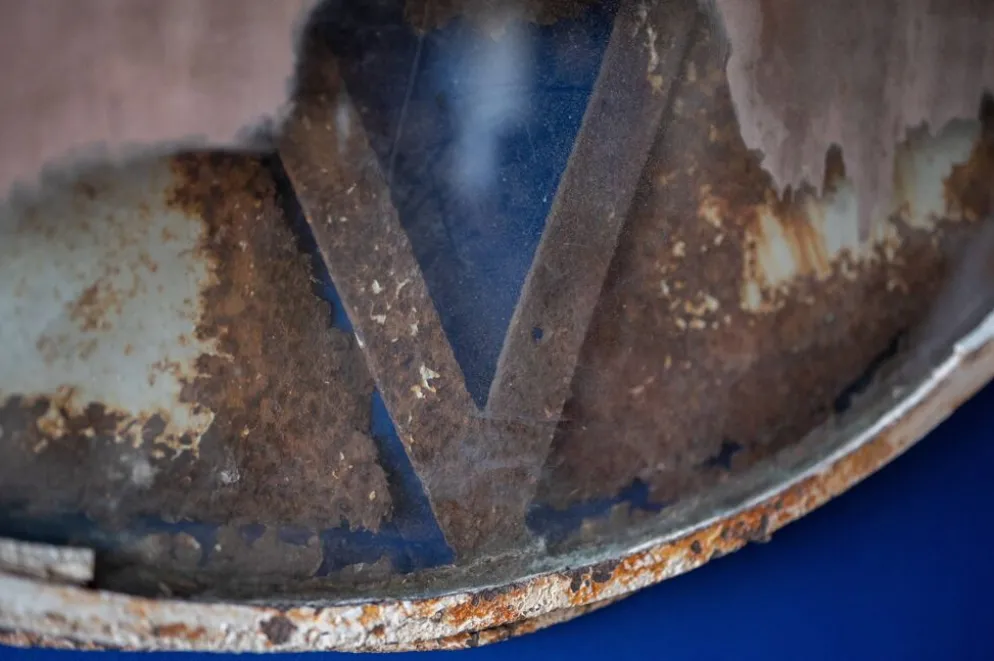 Miroir convexe tchèque industriel, années 1960 - 135cm
