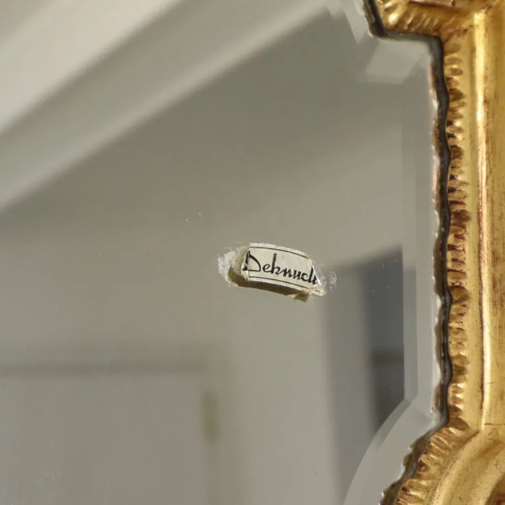 Miroir cranté en or classique Deknudt, biseauté, style Louis XVI, 94 cm