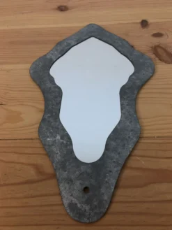 Miroir déco en galva 48 x 27 cm style industriel