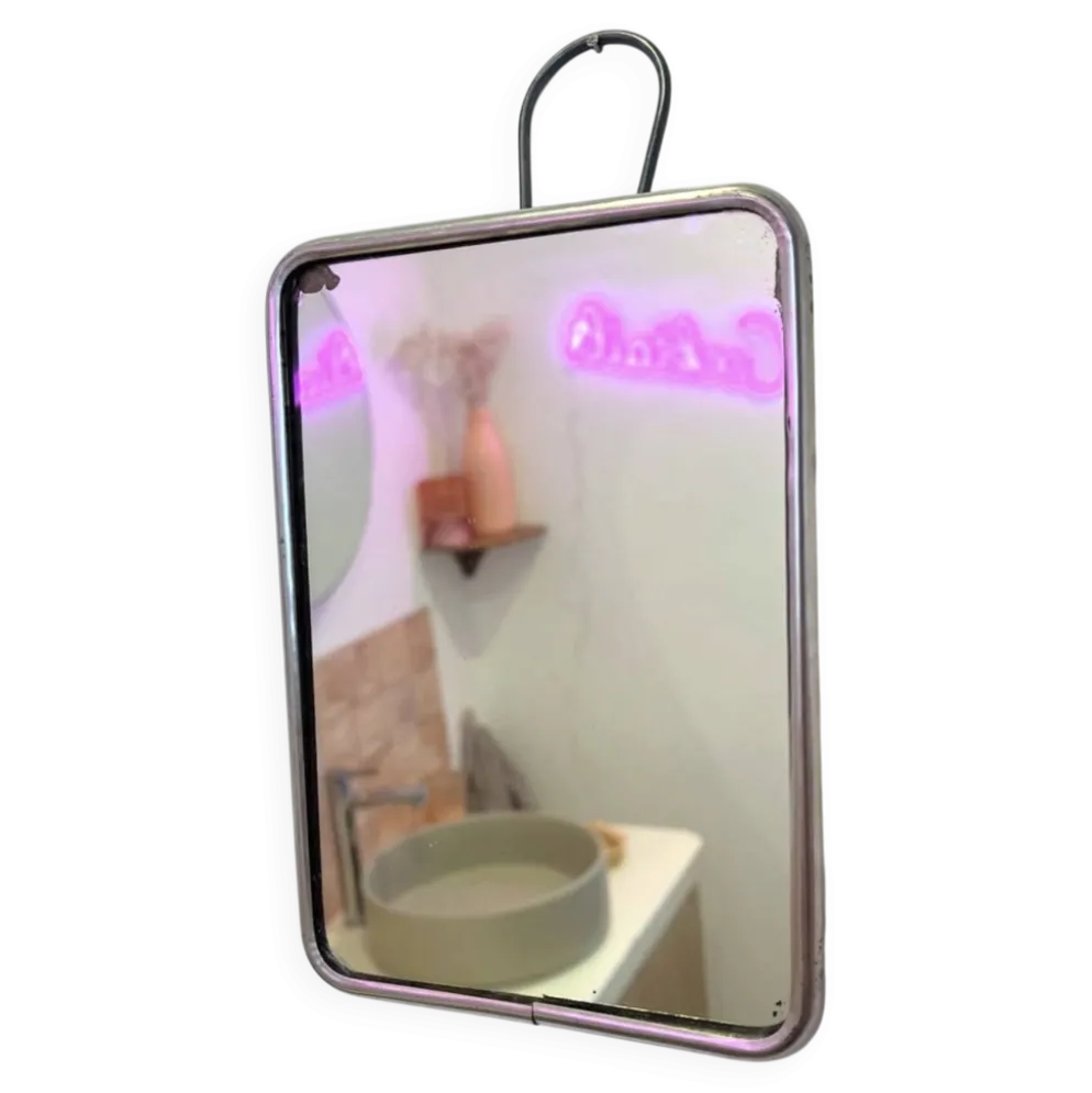 Miroir de barbier