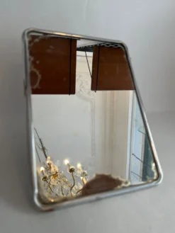 Miroir de barbier