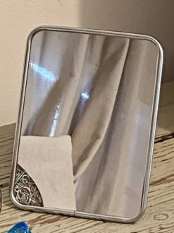 Miroir de barbier à poser en métal argenté