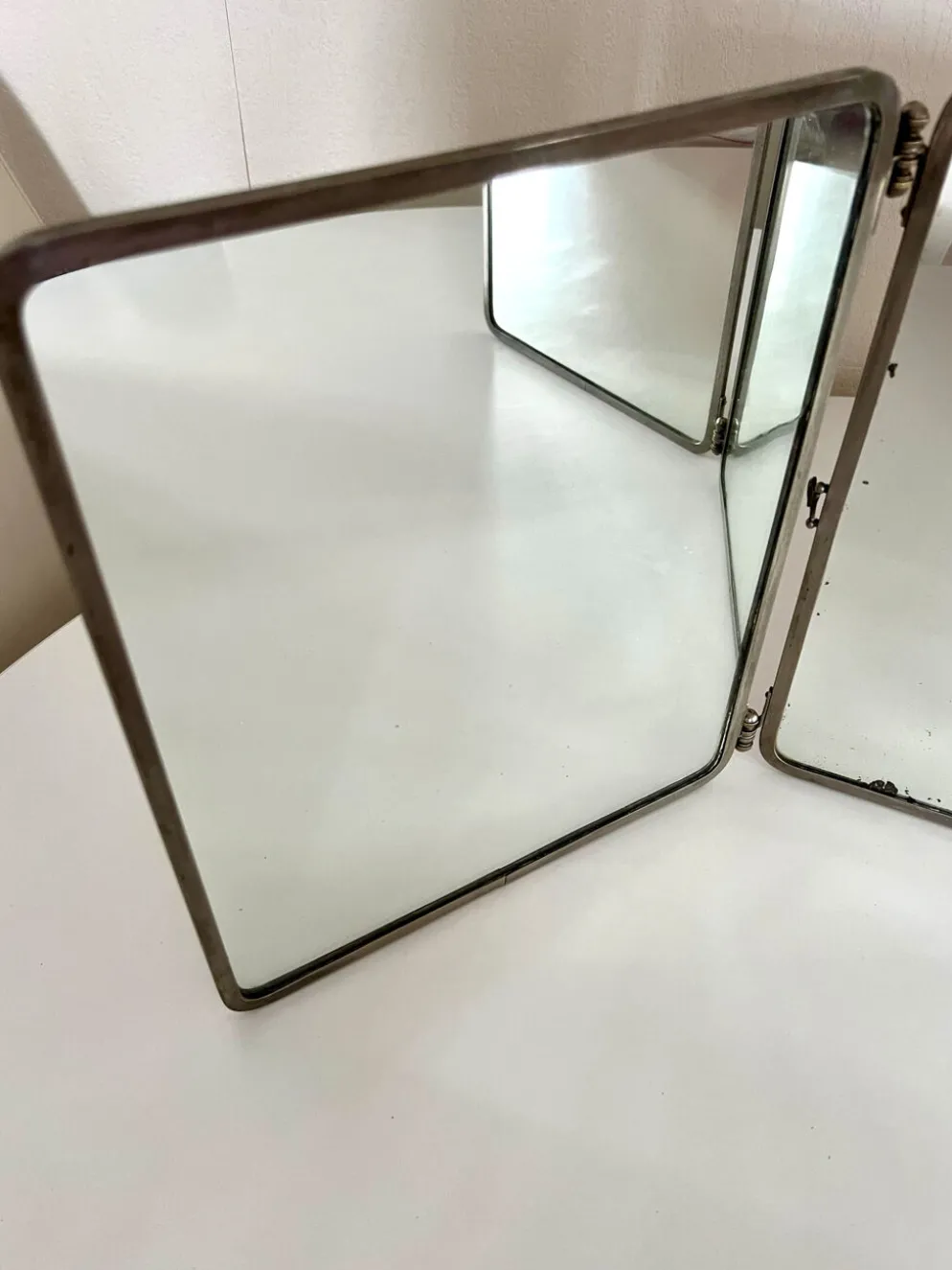 Miroir de barbier triptyque ancien Brot Déposé – miroir au mercure –