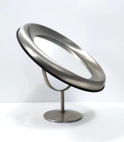 Miroir de courtoisie rond en laiton anodisé, attribution à Sergio Mazza, Italie