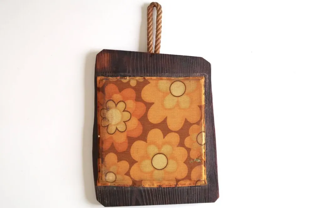 Miroir de forme libre en bois, années 70
