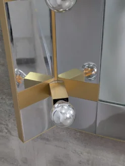 Miroir de maquillage éclairé par Gaetano Sciolari en chrome et laiton, Italie, années 1970