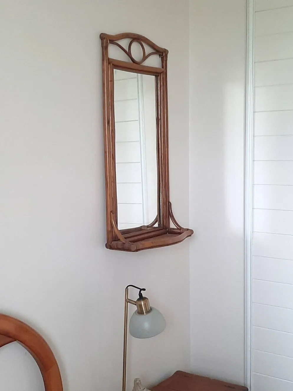 Miroir d'entrée en rotin vintage