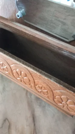 Miroir d'entrée vintage en chêne et ses brosses - années 40 / 50
