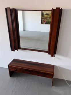 Miroir des années 1970 avec armoire, Norvège