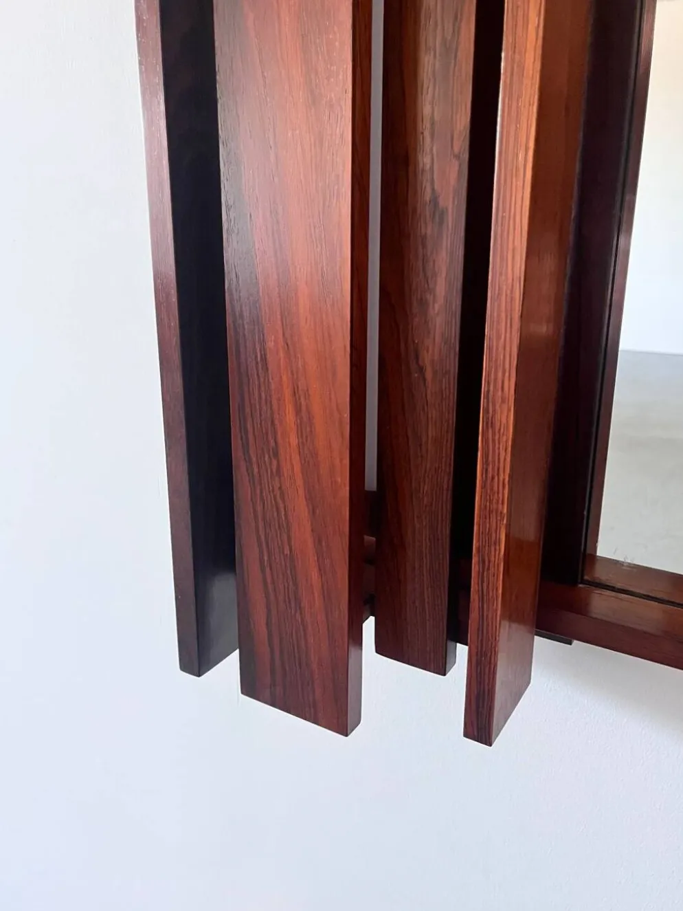 Miroir des années 1970 avec armoire, Norvège