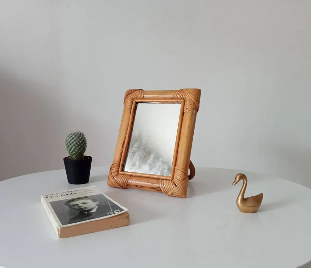 Miroir de table vintage en rotin années 70