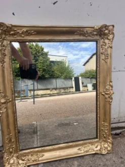 Miroir doré