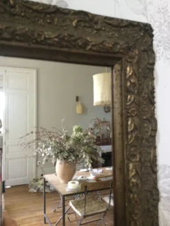 Miroir doré ancien