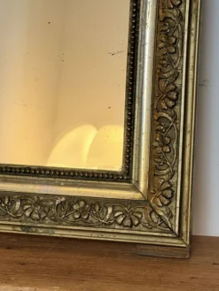 Miroir doré - Louis Philippe feuille d’or 51x65cm
