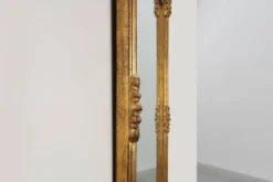 Miroir en bois doré de style rococo par Deknudt, Belgique, 20e siècle