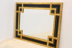 Miroir en bois doré et verre noir par Deknudt Belgium