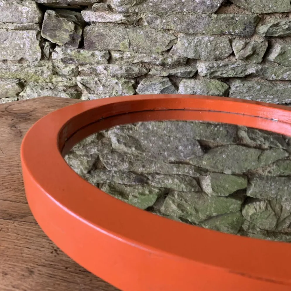 Miroir en bois orange