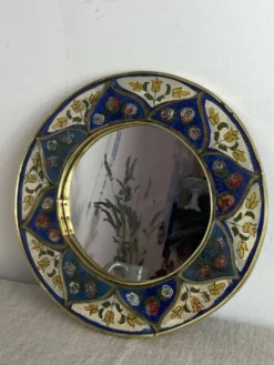 Miroir en bois peint et verre