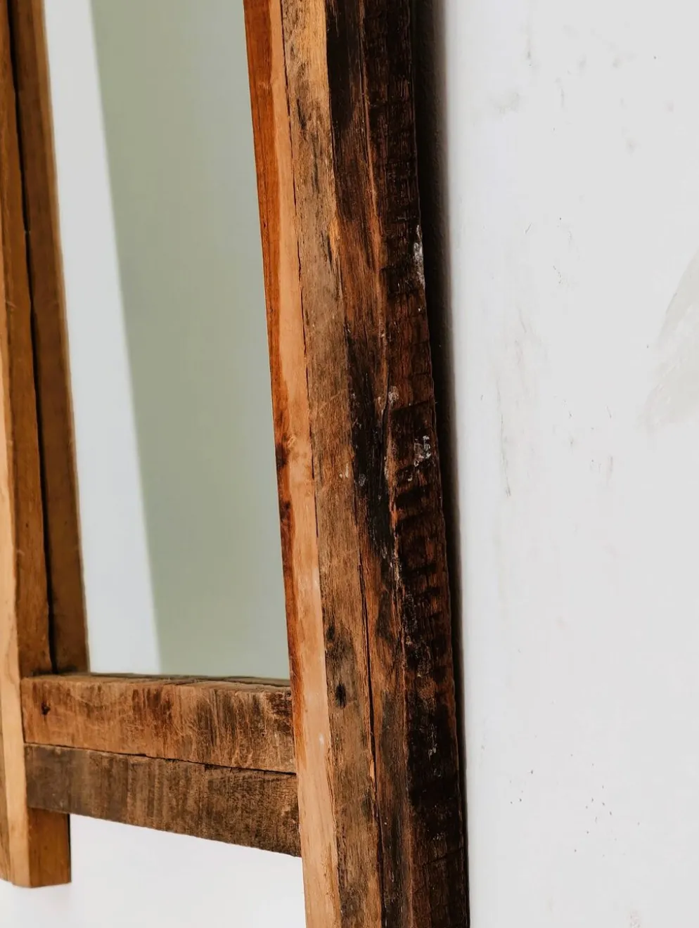 Miroir en bois recyclé