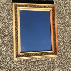 Miroir en bois 28x33cm