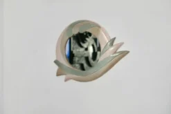 Miroir en céramique, années 70, signé.