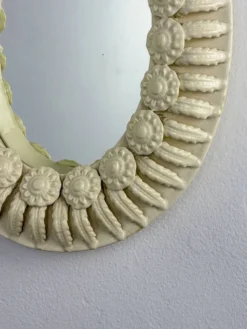 Miroir en céramique florale espagnole de Manises, Espagne, vers les années 1970.