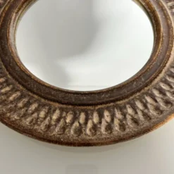 Miroir en grès bouchardé