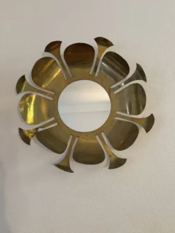 Miroir en laiton doré, 1970