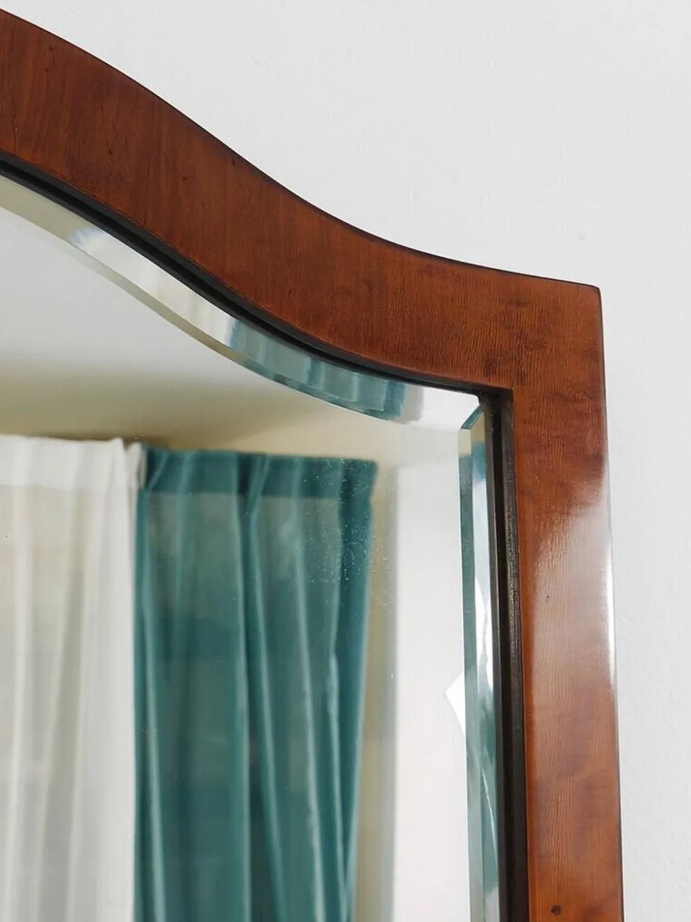 Miroir en poirier de style Biedermeier, Vienne, années 1820