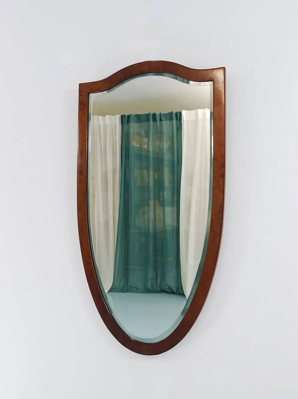 Miroir en poirier de style Biedermeier, Vienne, années 1820