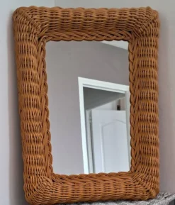 Miroir en rotin