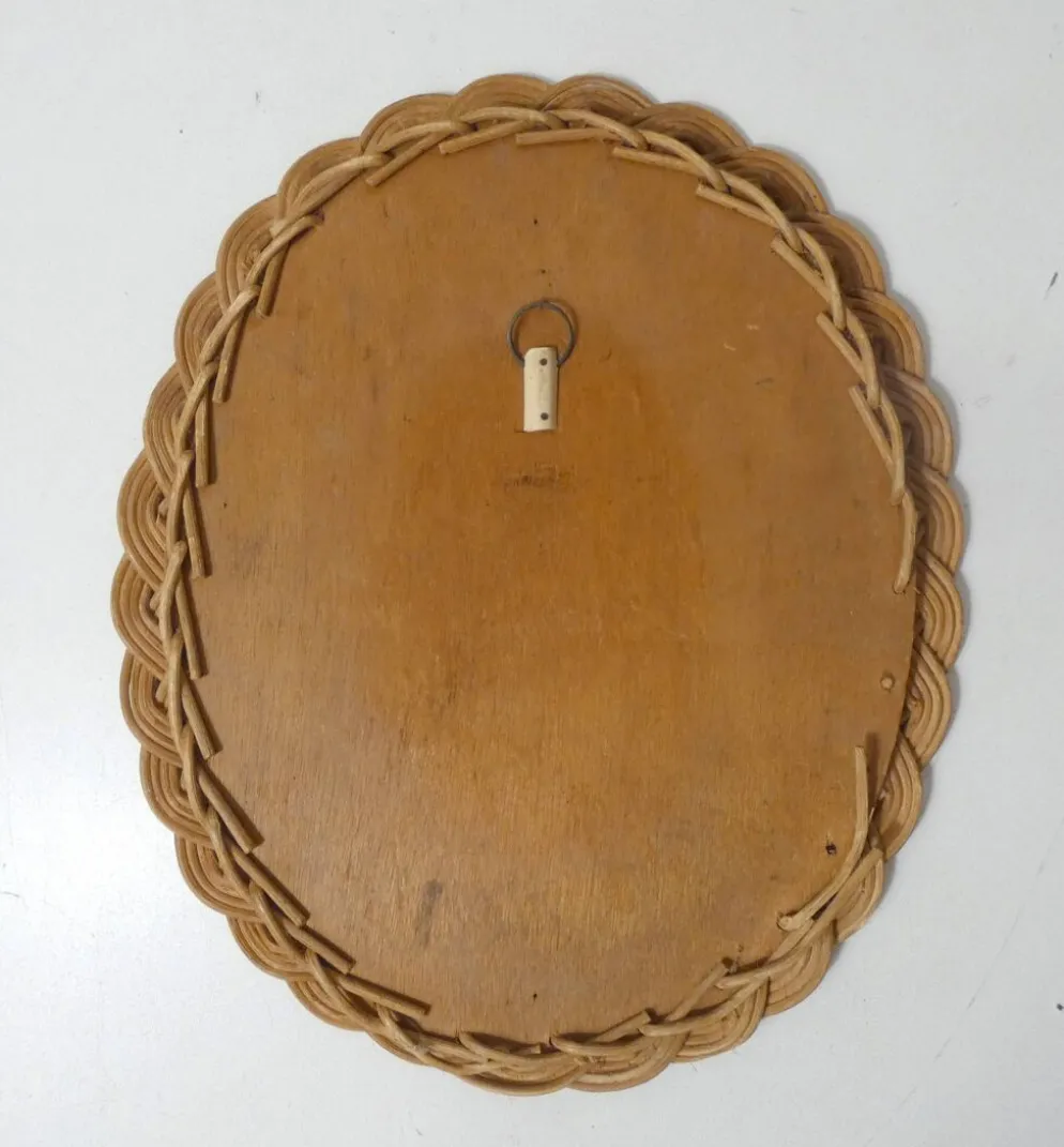 miroir en rotin tressé