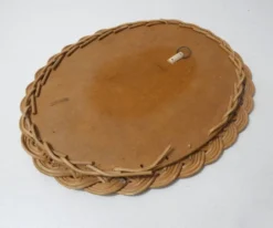 miroir en rotin tressé