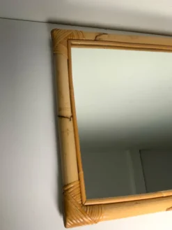 Miroir en rotin vintage