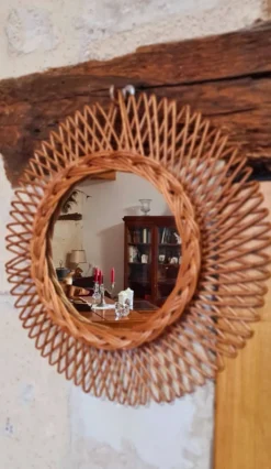 Miroir en rotin vintage