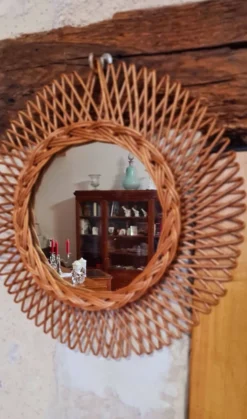 Miroir en rotin vintage