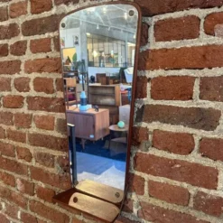 Miroir en teck avec étagère, années 1960
