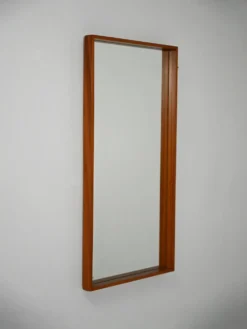Miroir en teck suédois des années 1950-60