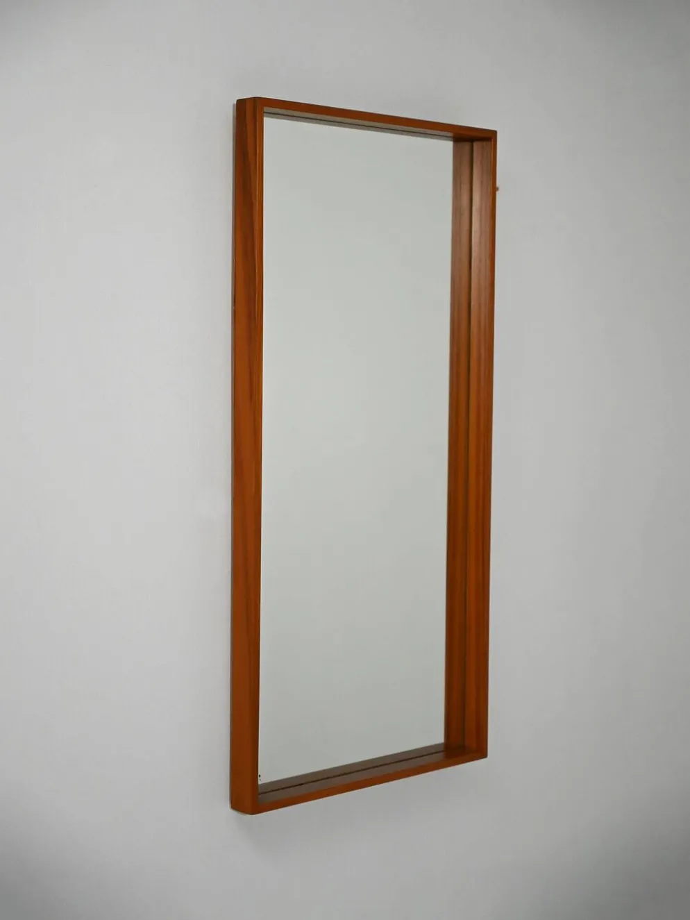 Miroir en teck suédois des années 1950-60