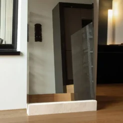 Miroir en travertin Stand